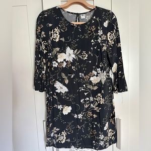 Old Navy floral shift dress